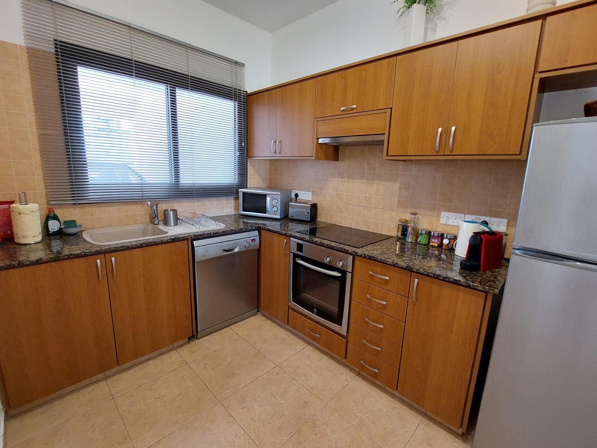 Pool Side 2 Bedroom Queens Gardens Complex Paphos ภายนอก รูปภาพ