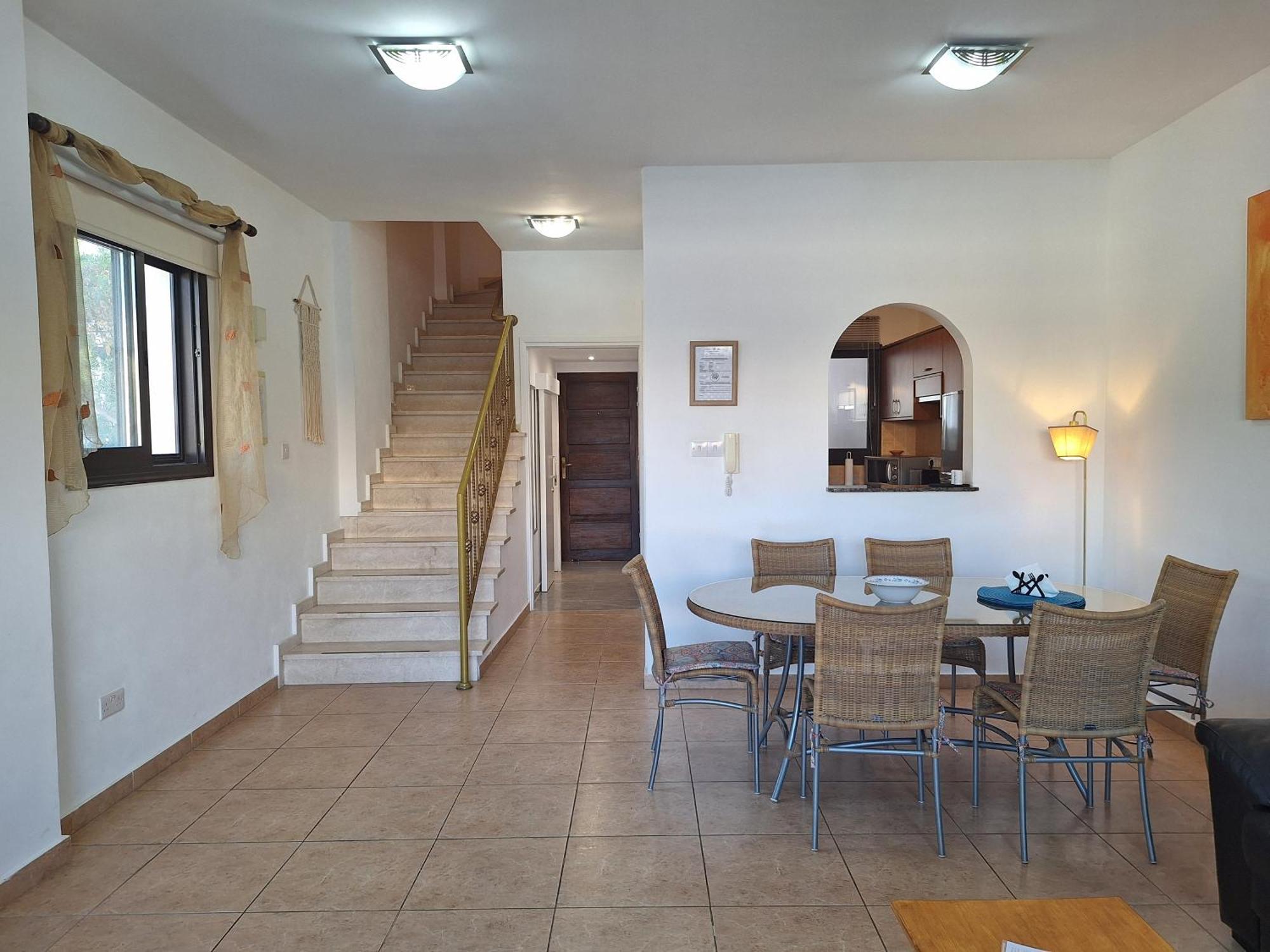 Pool Side 2 Bedroom Queens Gardens Complex Paphos ภายนอก รูปภาพ