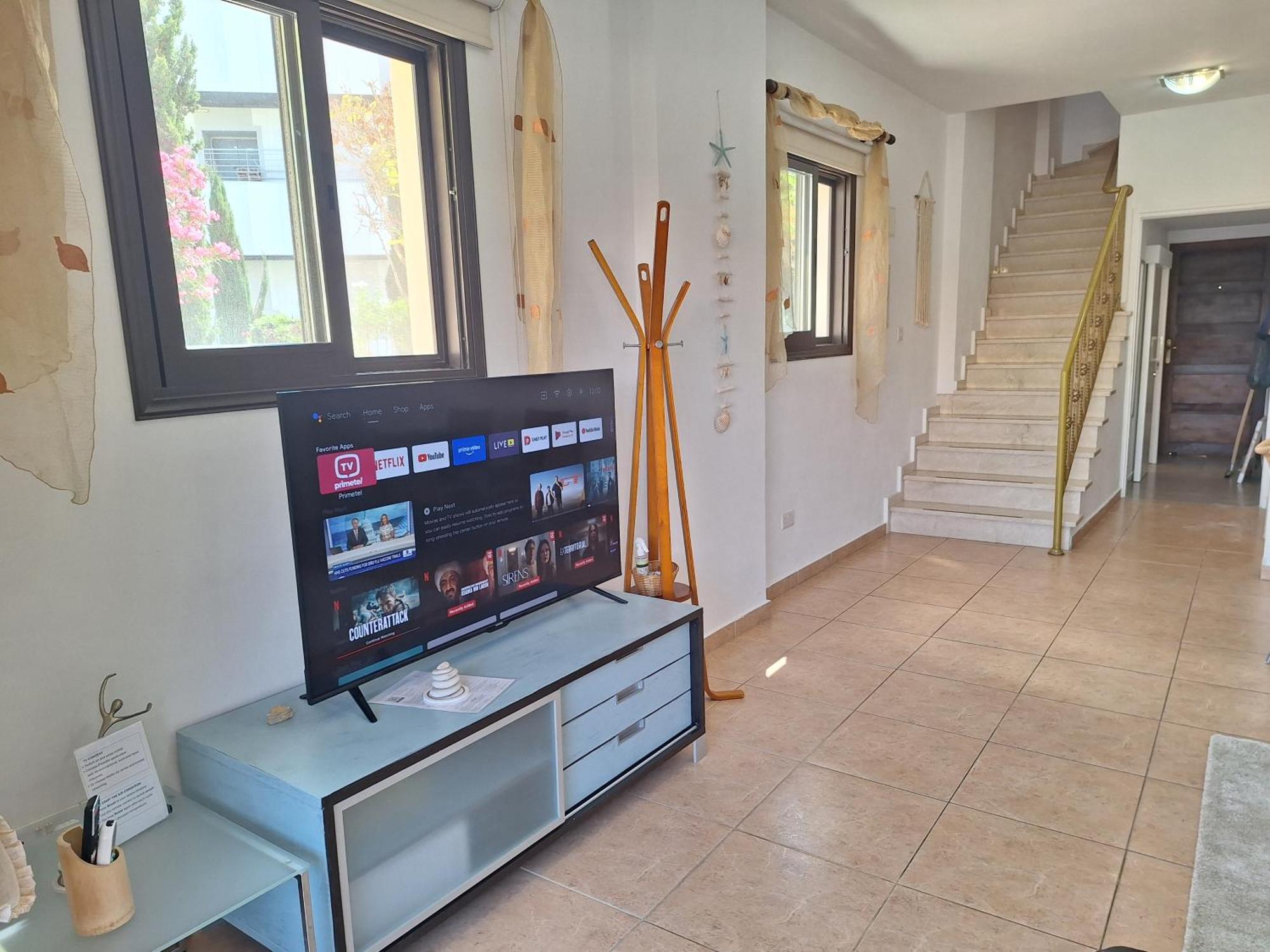 Pool Side 2 Bedroom Queens Gardens Complex Paphos ภายนอก รูปภาพ